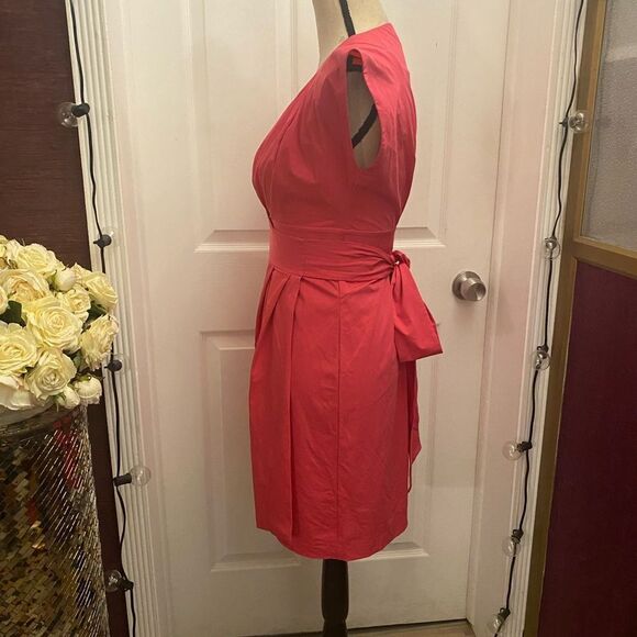 Diane Von Furstenberg dress, size 4 - Picture 4 of 8